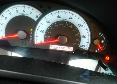 2010 Toyota Camry Se z USA, uszkodzony, nr VIN 4T1BF3EKXAU116038